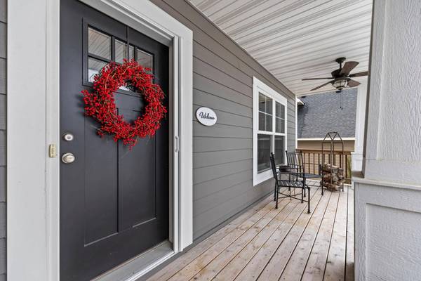 19719 Henning AVE, Lakeville, MN 55044