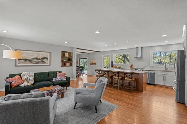 14275 Garland AVE, Apple Valley, MN 55124