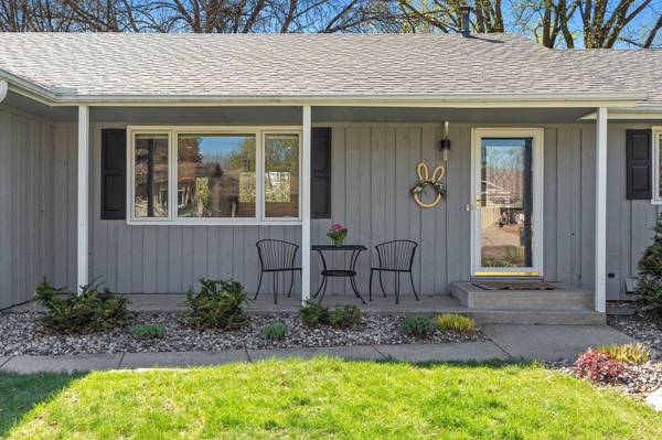 14275 Garland AVE, Apple Valley, MN 55124