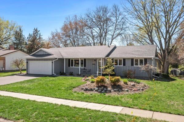 14275 Garland AVE, Apple Valley, MN 55124