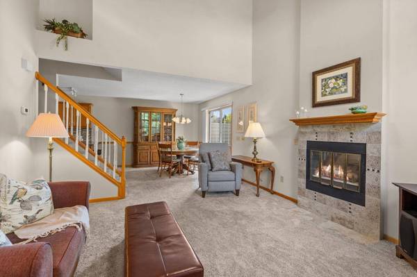 12761 Edgewater PATH, Apple Valley, MN 55124