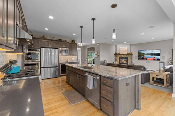 19438 Caravel CT, Farmington, MN 55024