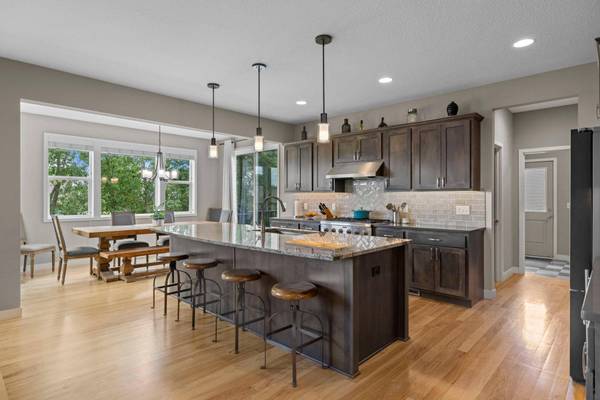 19438 Caravel CT, Farmington, MN 55024