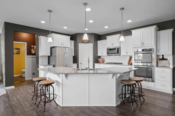 13305 Kentucky AVE, Savage, MN 55378