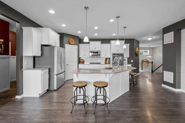 13305 Kentucky AVE, Savage, MN 55378