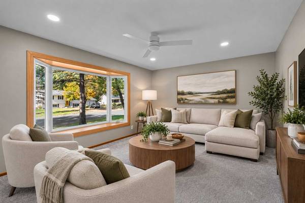 2413 W 107th ST, Bloomington, MN 55431
