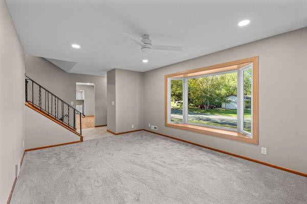 2413 W 107th ST, Bloomington, MN 55431