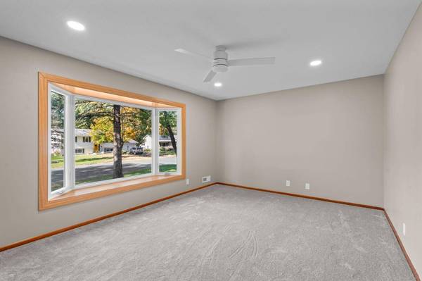 2413 W 107th ST, Bloomington, MN 55431