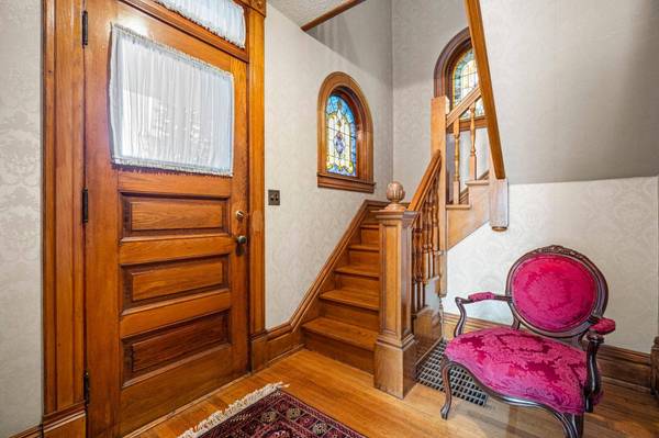 221 8th ST W, Hastings, MN 55033
