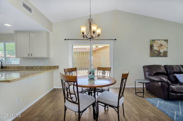 25462 S TRURO Drive, Sun Lakes, AZ 85248