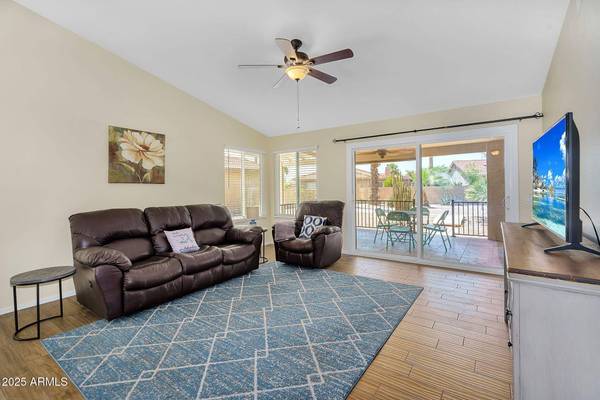 25462 S TRURO Drive, Sun Lakes, AZ 85248