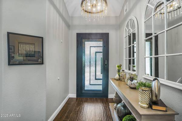 4623 S OLEANDER Drive, Chandler, AZ 85248