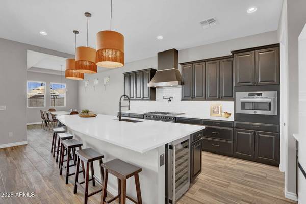 16146 W SAGUARO PARK Lane, Surprise, AZ 85387