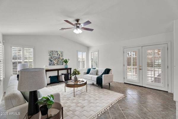 9651 W POTTER Drive, Peoria, AZ 85382