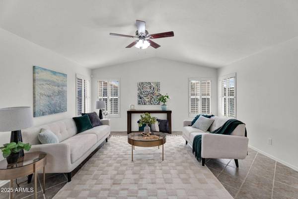 9651 W POTTER Drive, Peoria, AZ 85382