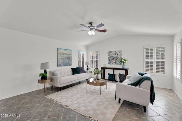 9651 W POTTER Drive, Peoria, AZ 85382