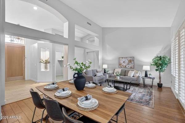 1788 W CANARY Way, Chandler, AZ 85286