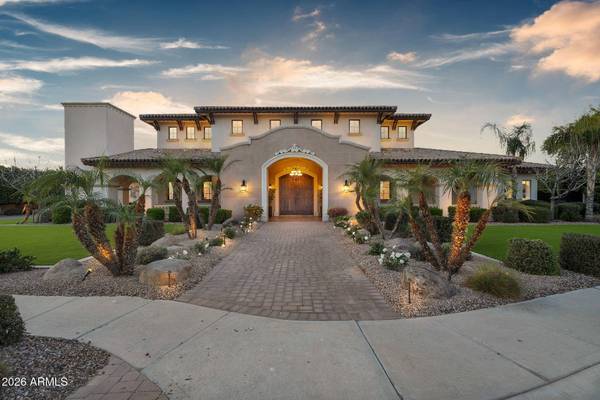 504 W HARMONY Place, Chandler, AZ 85248