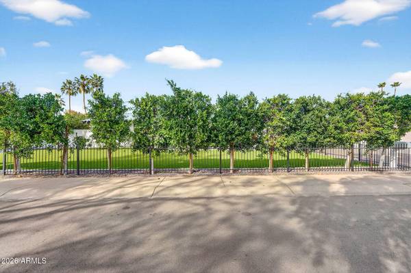 5410 E CACTUS Road, Scottsdale, AZ 85254