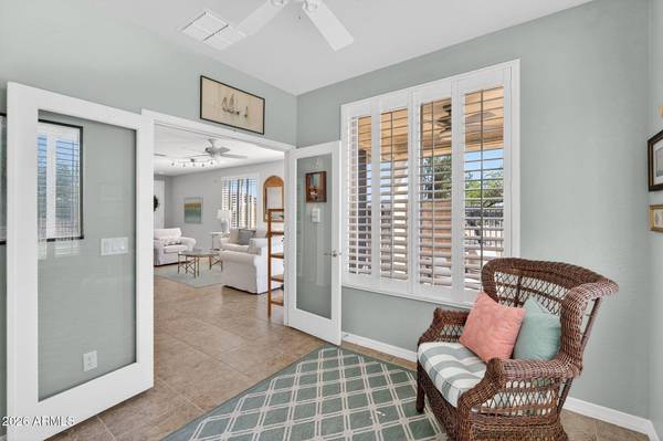 29848 N GECKO Trail, San Tan Valley, AZ 85143