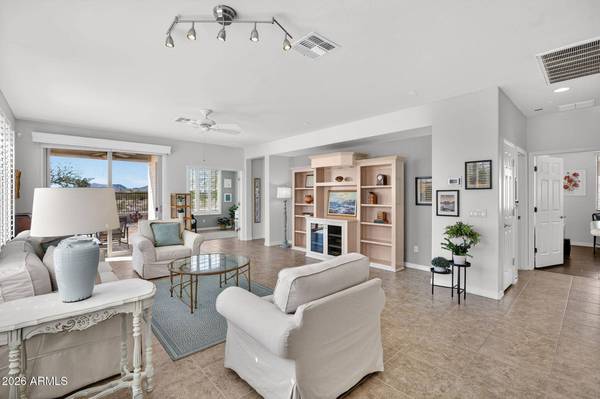 29848 N GECKO Trail, San Tan Valley, AZ 85143