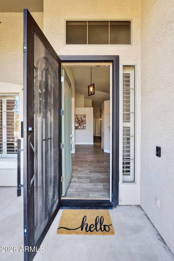 709 E PRESCOTT Drive, Chandler, AZ 85249