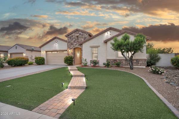 5182 S EMERALD Place, Chandler, AZ 85249