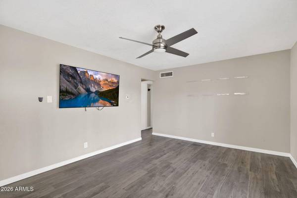 1707 N 42ND Street, Phoenix, AZ 85008