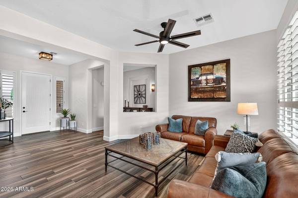4810 S ANVIL Place, Chandler, AZ 85249
