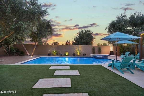 4810 S ANVIL Place, Chandler, AZ 85249