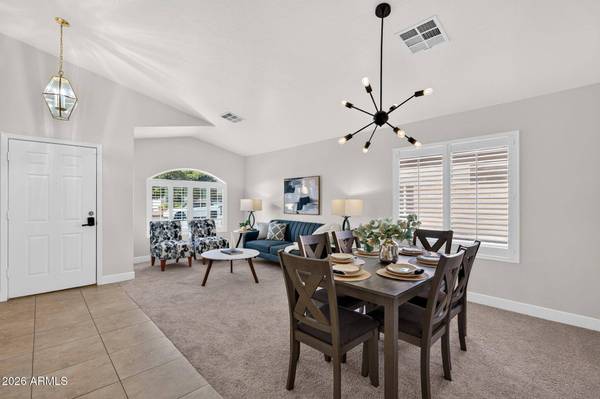 1283 E ELM Road, San Tan Valley, AZ 85140