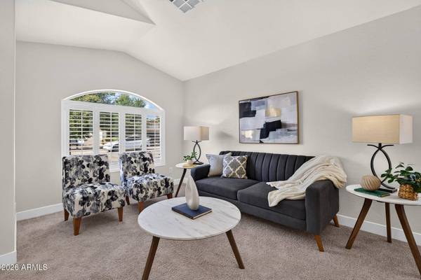 1283 E ELM Road, San Tan Valley, AZ 85140