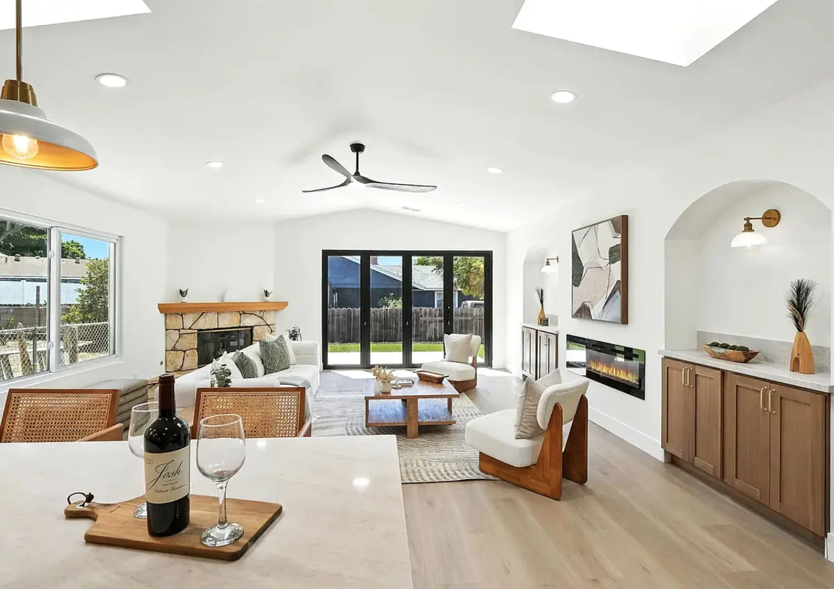 742 Blackwood Dr, San Diego, CA 92154-2426