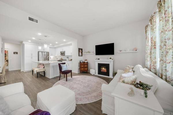 3001 Bravo LOOP #1, Chula Vista, CA 91915