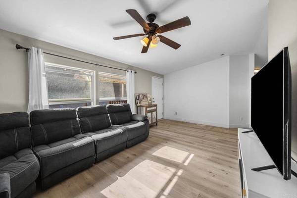 402 63Rd ST #SPC 267, San Diego, CA 92114