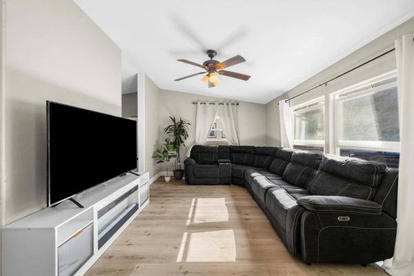 402 63Rd ST #SPC 267, San Diego, CA 92114