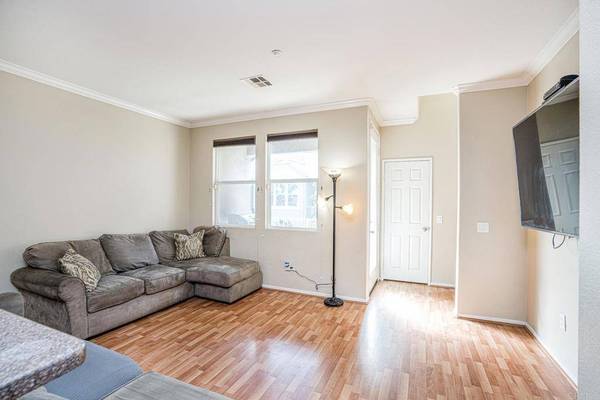 2710 Apricot CT, Chula Vista, CA 91915