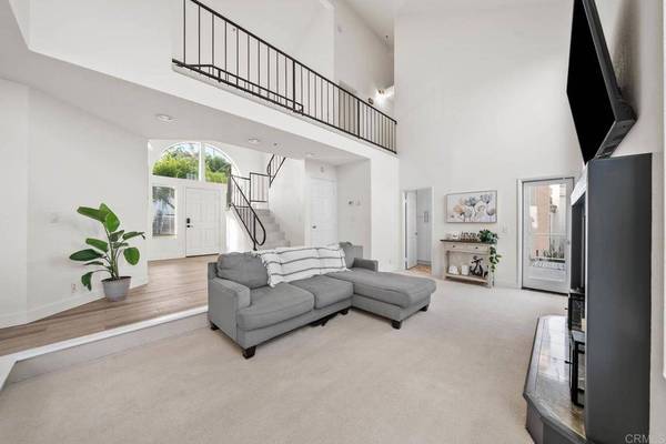 3863 Settineri LN, Spring Valley, CA 91977