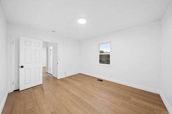 1948 E 16Th ST, National City, CA 91950
