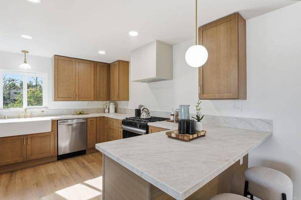 2615 Lancelot DR, Oceanside, CA 92054