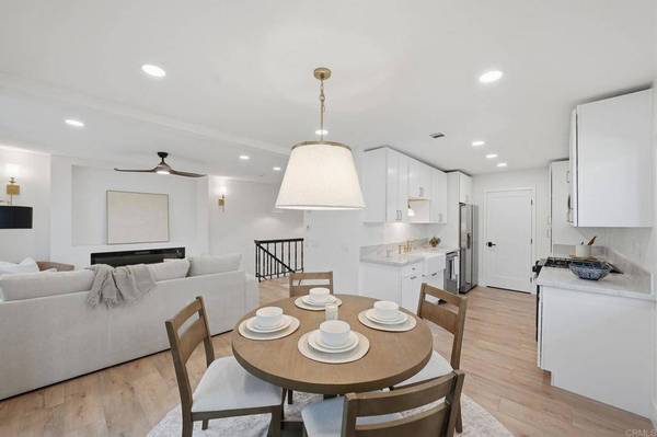 4210 Fiesta WAY #3, Oceanside, CA 92057