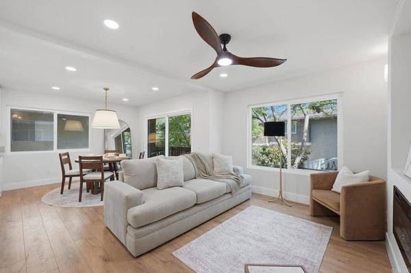 4210 Fiesta WAY #3, Oceanside, CA 92057