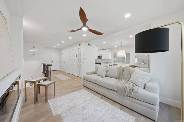 4210 Fiesta WAY #3, Oceanside, CA 92057