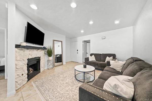 776 E Chase AVE, El Cajon, CA 92020