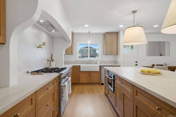 2904 E Barnwell ST, Oceanside, CA 92054