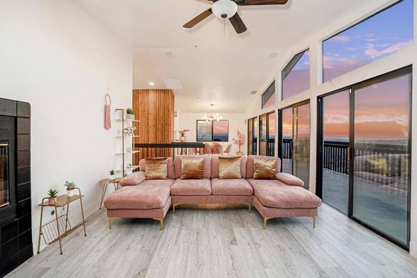 1684 Maria AVE, Spring Valley, CA 91977