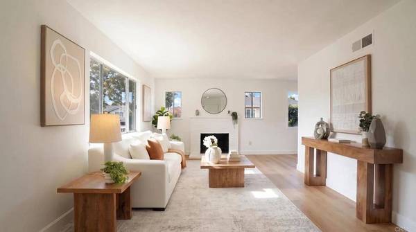 152 Welling WAY, San Diego, CA 92114