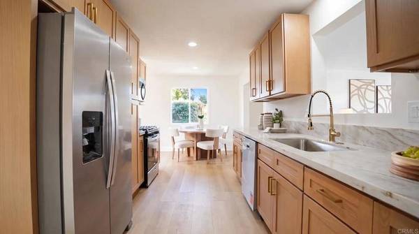 152 Welling WAY, San Diego, CA 92114