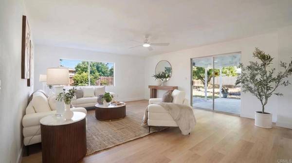 152 Welling WAY, San Diego, CA 92114