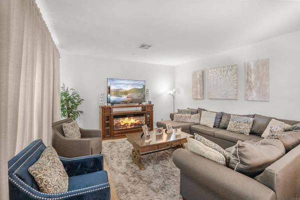 1248 Lorenzo RD, Chula Vista, CA 91913